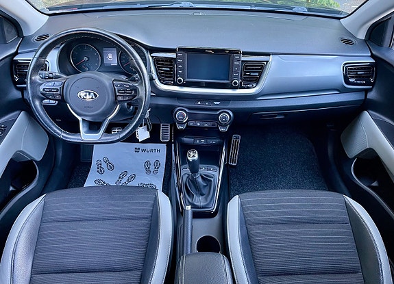 Kia Stonic 6 of 8