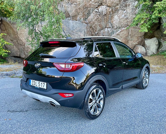 Kia Stonic 4 of 8
