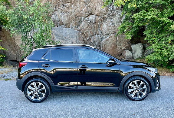 Kia Stonic 3 of 8