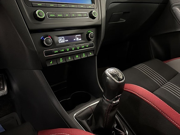 Skoda Rapid Spaceback 16 of 17