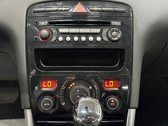 Peugeot 308 15 of 30