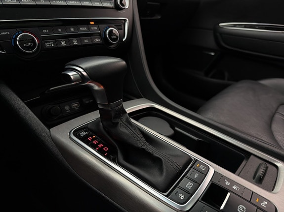 Kia Optima 27 of 30
