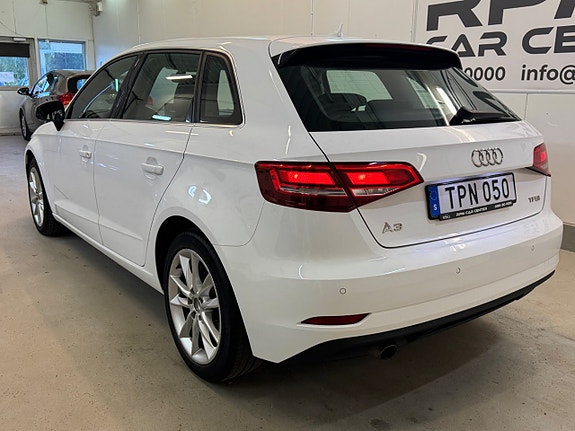 Audi A3 6 of 21