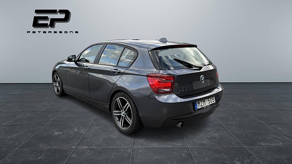 BMW 118d 6 of 11