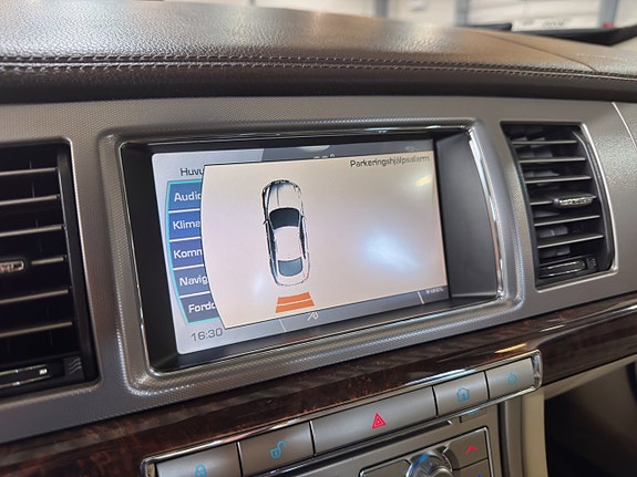 Jaguar XF 26 of 29