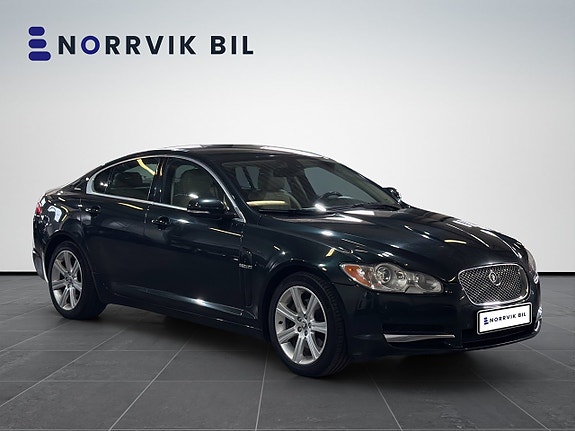Jaguar XF 4 of 29