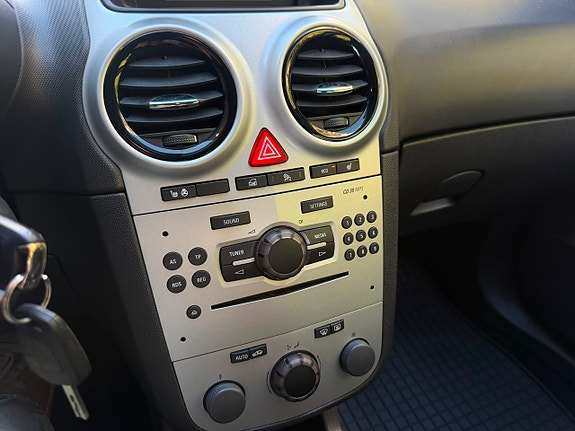 Opel Corsa 6 of 15