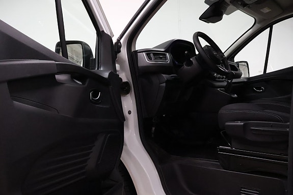 Nissan Primastar 9 of 26