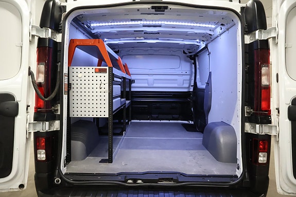 Nissan Primastar 24 of 26