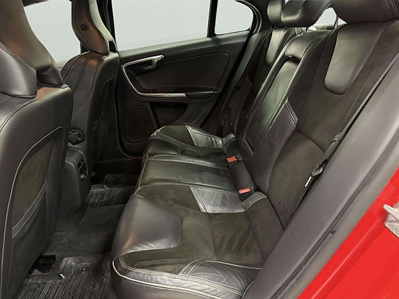 Volvo S60 15 of 21