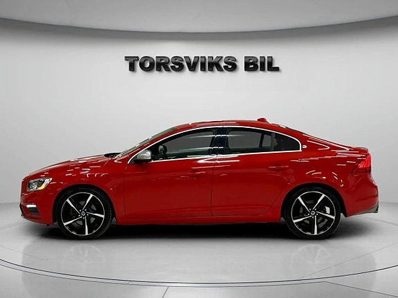 Volvo S60 3 of 21