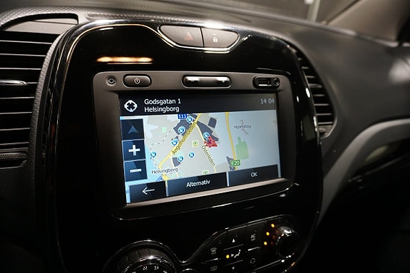 Renault Captur 16 of 22