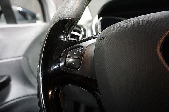 Renault Captur 19 of 22