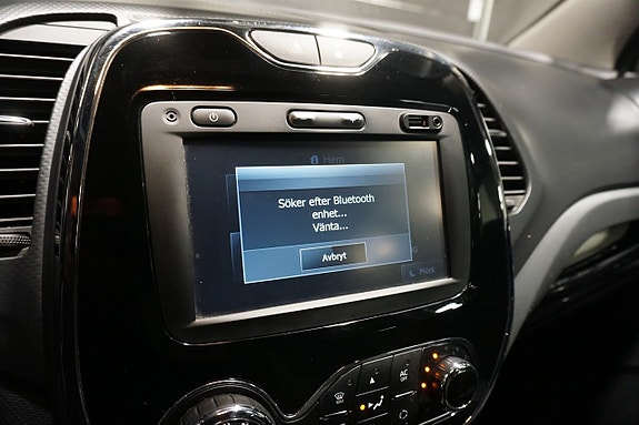 Renault Captur 18 of 22