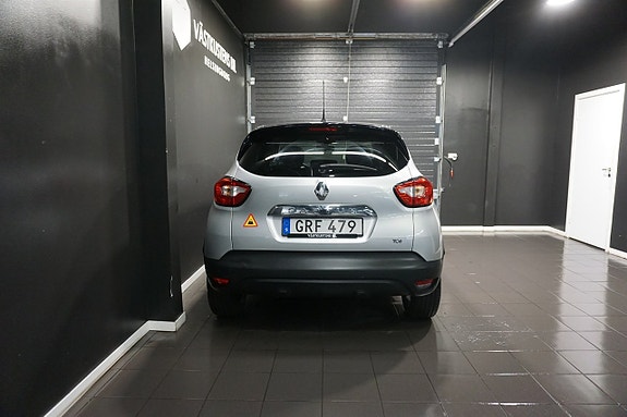 Renault Captur 6 of 22