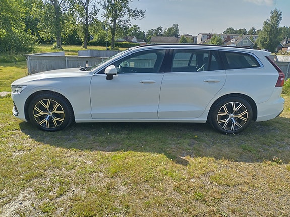 Volvo V60 7 of 11