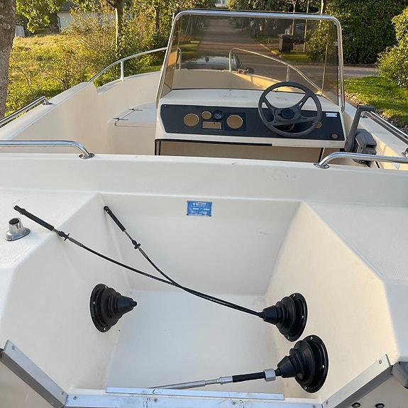 Uttern 5001 & tippbar 1300kg trailer 5 of 10