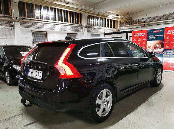 Volvo V60 4 of 21