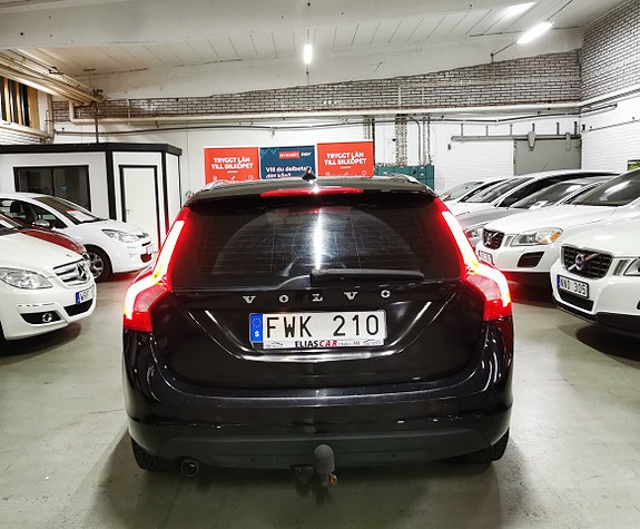 Volvo V60 6 of 21