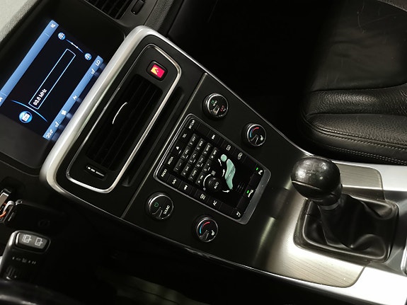 Volvo V60 16 of 21
