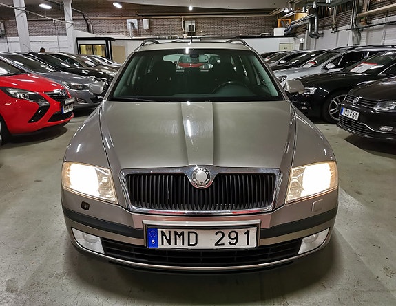 Skoda Octavia 5 of 18
