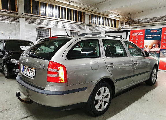Skoda Octavia 3 of 18