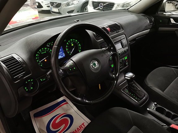 Skoda Octavia 7 of 18