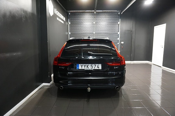 Volvo V90 6 of 23