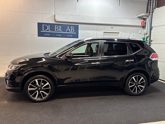 Nissan X-Trail 25 of 30