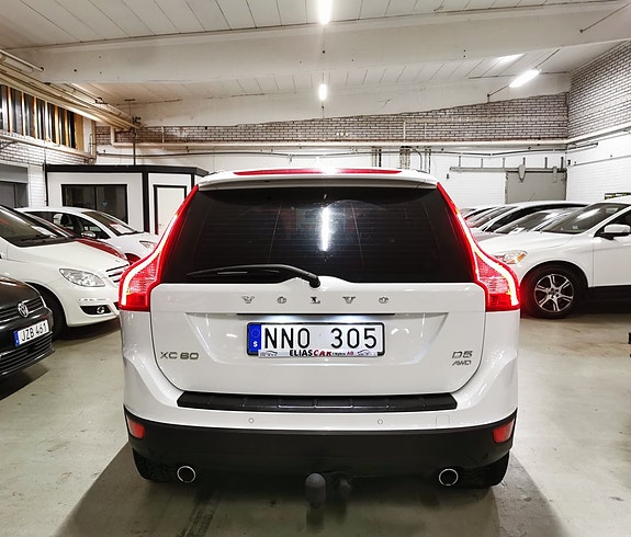 Volvo XC60 6 of 23