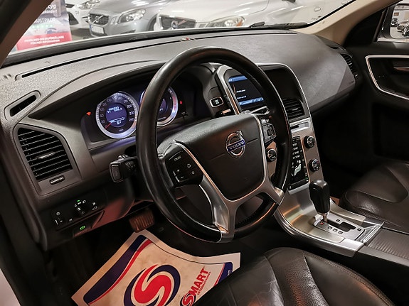 Volvo XC60 7 of 23