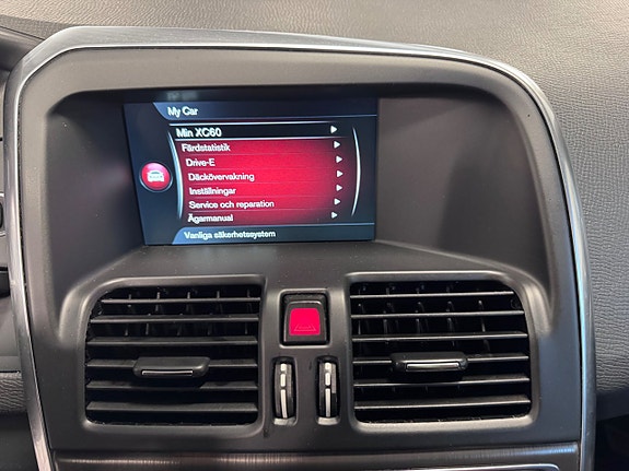 Volvo XC60 9 of 16