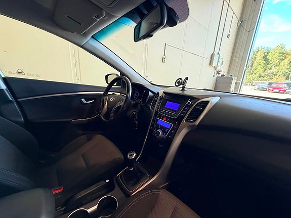 Hyundai i30 9 of 21