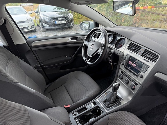 Volkswagen Golf I 11 of 25