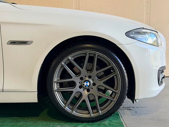 BMW 520d 3 of 19