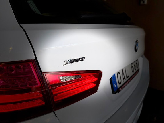 BMW 520d 13 of 19