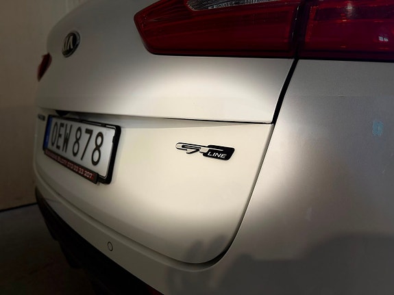 Kia Optima 8 of 23