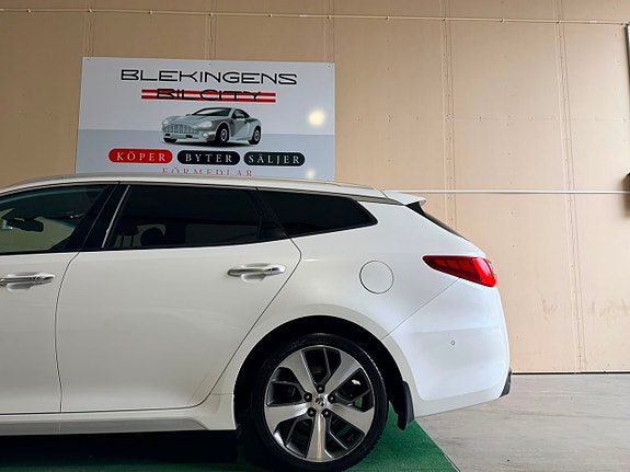 Kia Optima 20 of 23