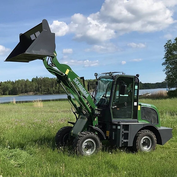 Sveriges smartaste kompaktlastare!? - SKIPSNA T3600 4WD