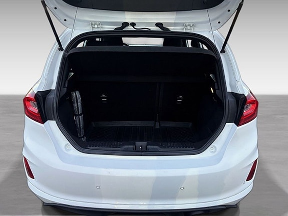 Ford Fiesta 18 of 18