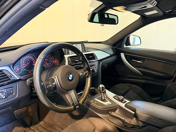 BMW 320d 12 of 18