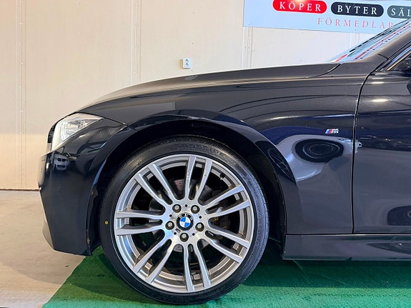 BMW 320d 15 of 18