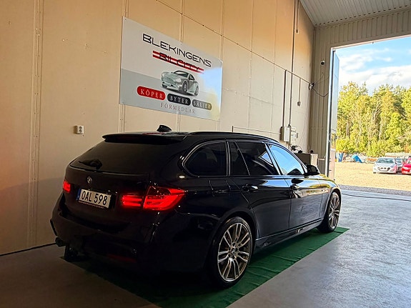BMW 320d 6 of 18