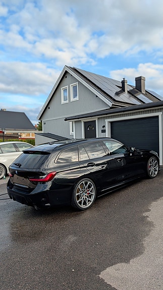 BMW 330e 3 of 6