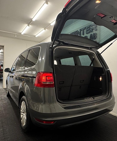 Volkswagen Sharan 28 of 28