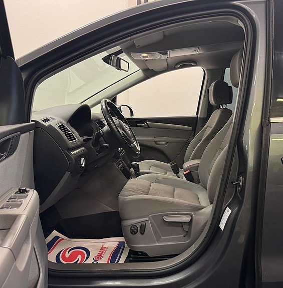 Volkswagen Sharan 24 of 28