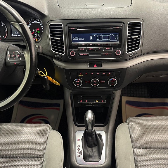 Volkswagen Sharan 7 of 28