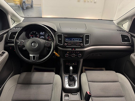 Volkswagen Sharan 6 of 28