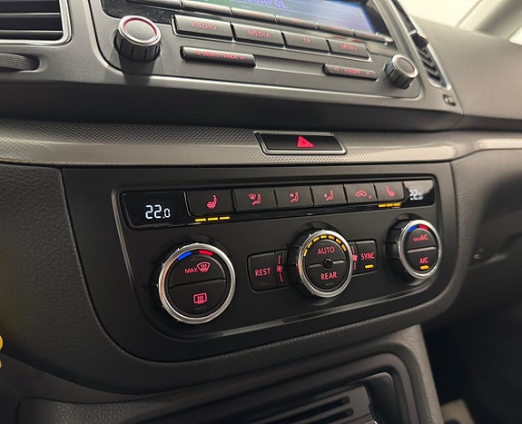 Volkswagen Sharan 13 of 28