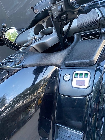 Honda GL1800A Gold Wing 3 of 10